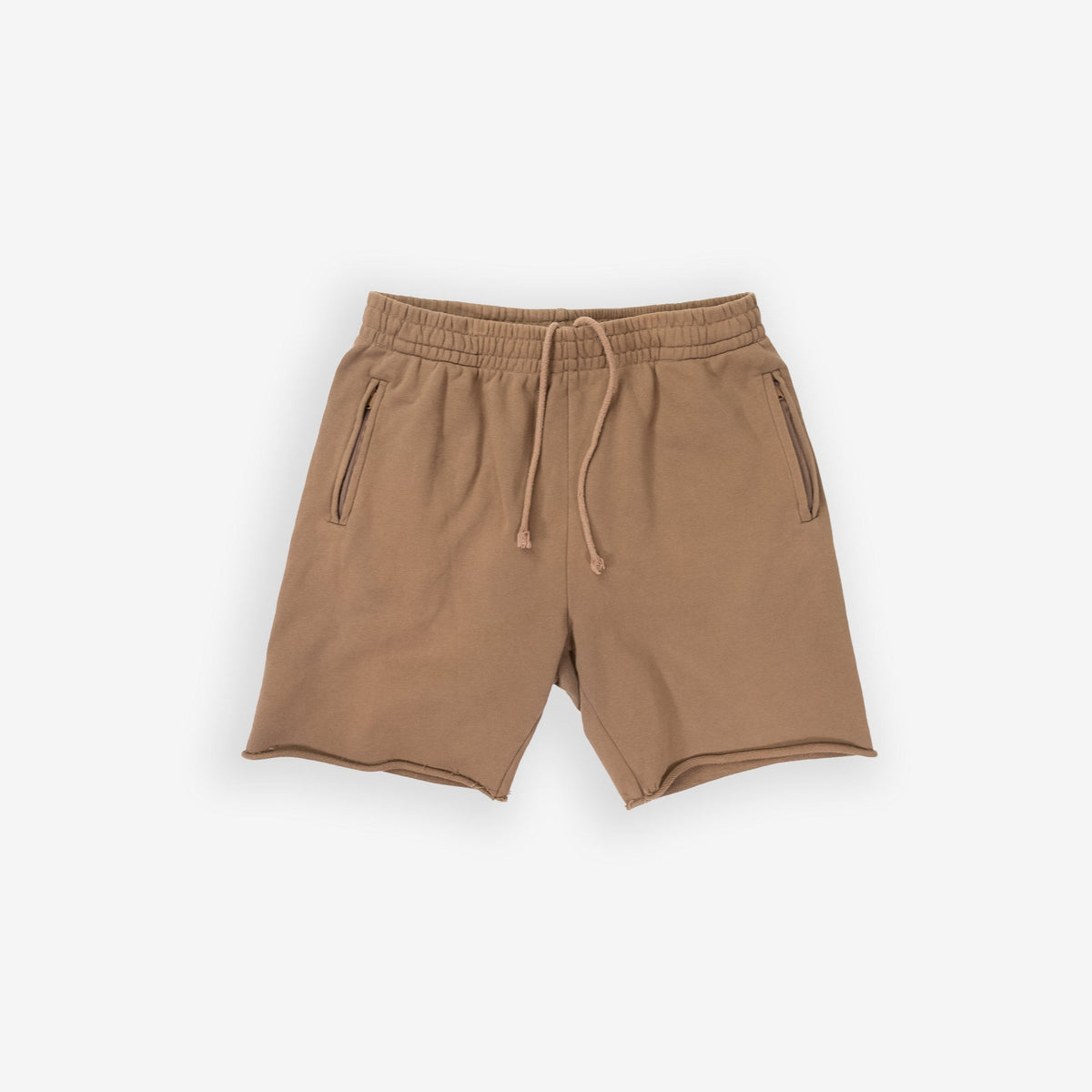 Camel shorts with drawstring waistband and side pockets.